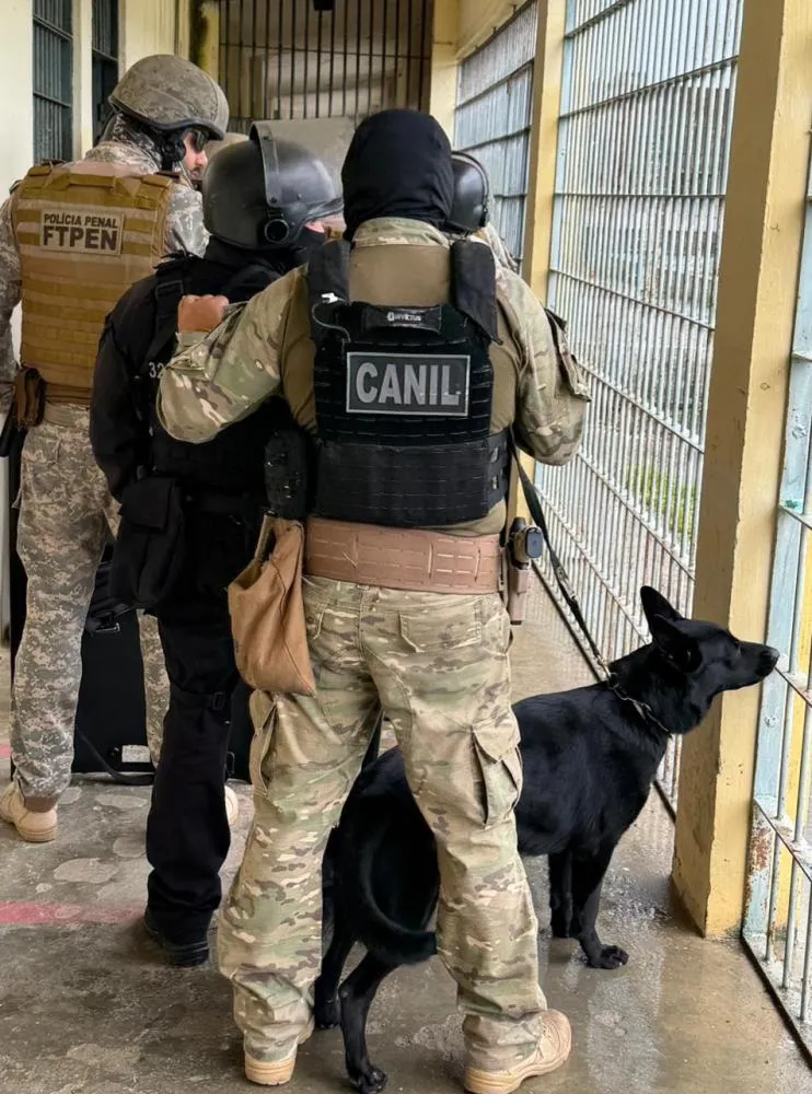 Operação integrada atua em unidades prisionais da Paraíba no combate ao crime organizado