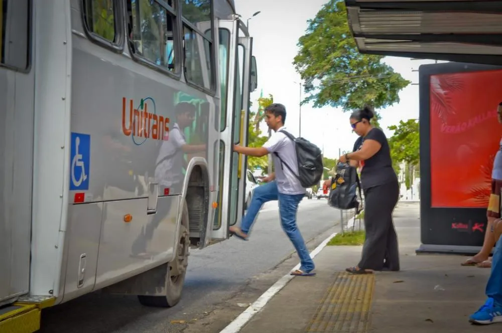 Eleitores terão transporte intermunicipal gratuito para votar no segundo turno das eleições