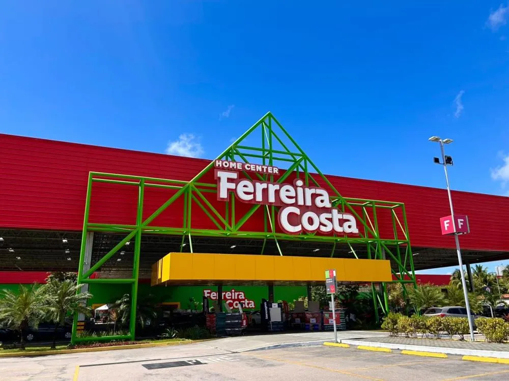 Abre e fecha: Ferreira Costa em João Pessoa funciona em horário especial no feriado de Finados